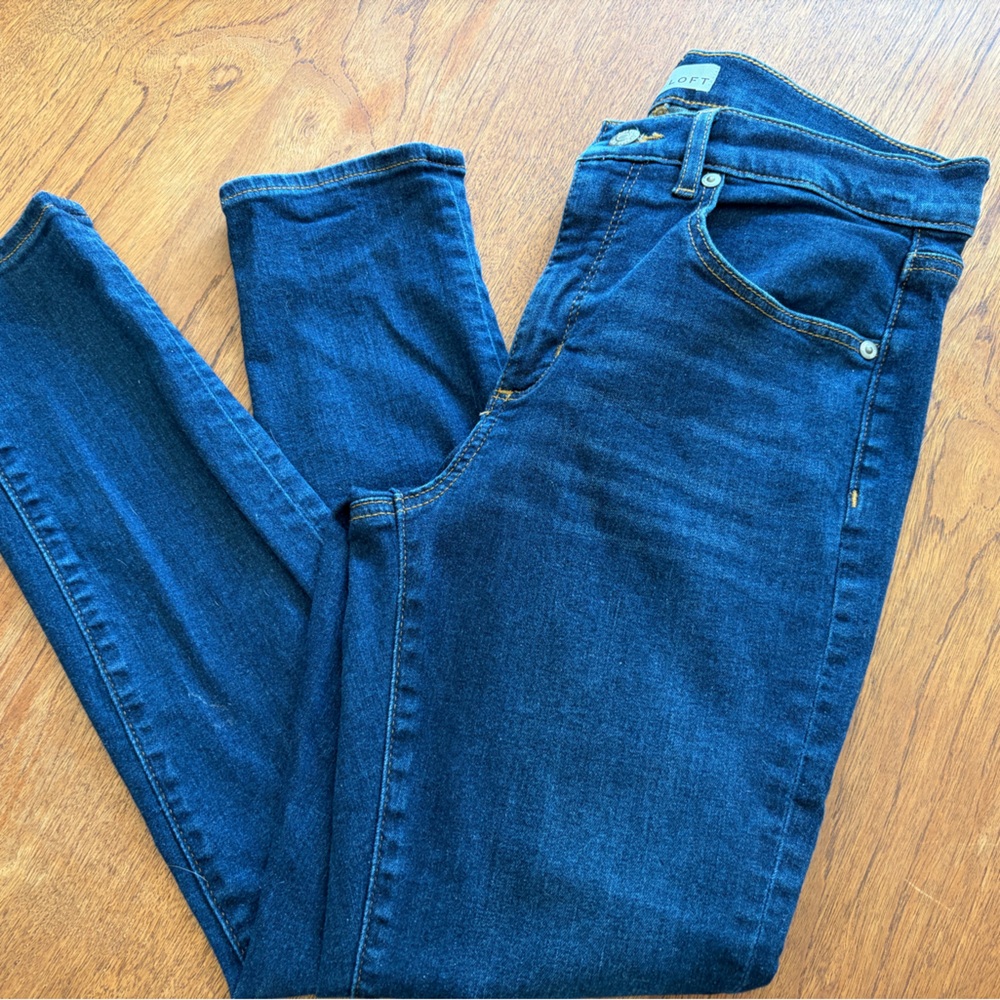 LOFT Women's Dark Blue Skinny Jeans